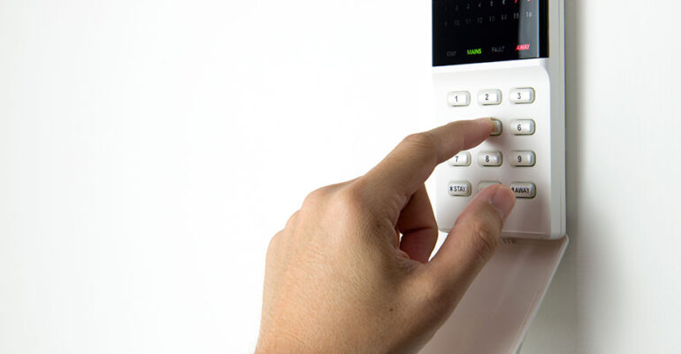 instalación de alarmas